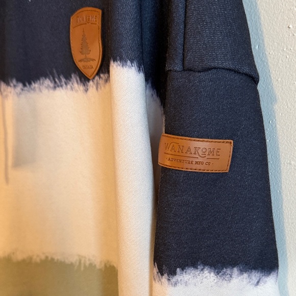 Wanakome Black, White, and Green Hoodie - Picture 7 of 11